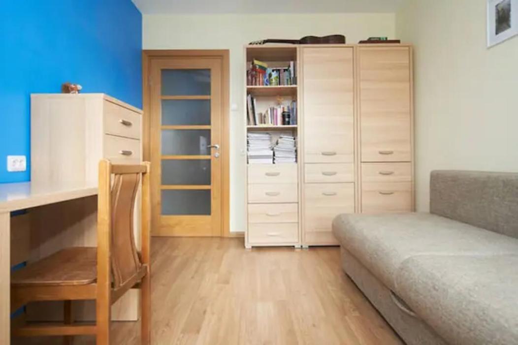 Cozy Private Room In A Three Room Apartment Free Parking Feel Like At Home Вилнюс Екстериор снимка