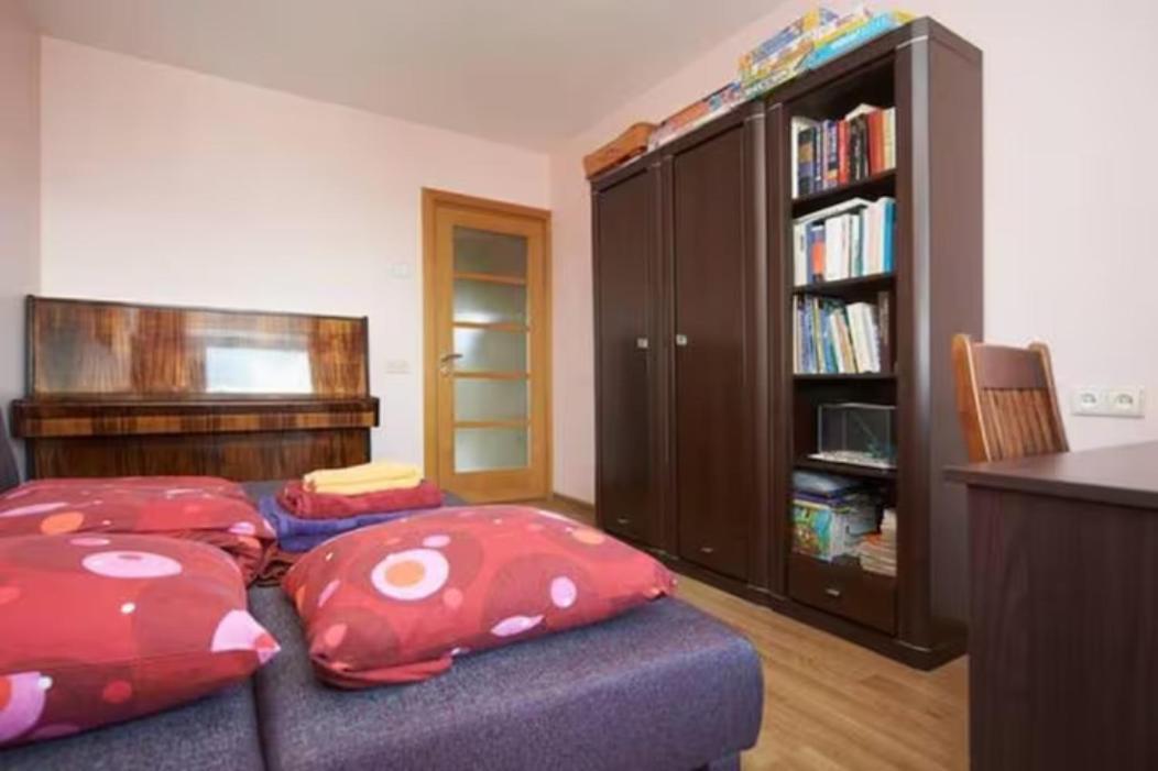 Cozy Private Room In A Three Room Apartment Free Parking Feel Like At Home Вилнюс Екстериор снимка